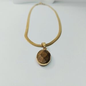 Elegant Gold Herringbone Necklace with Pendant